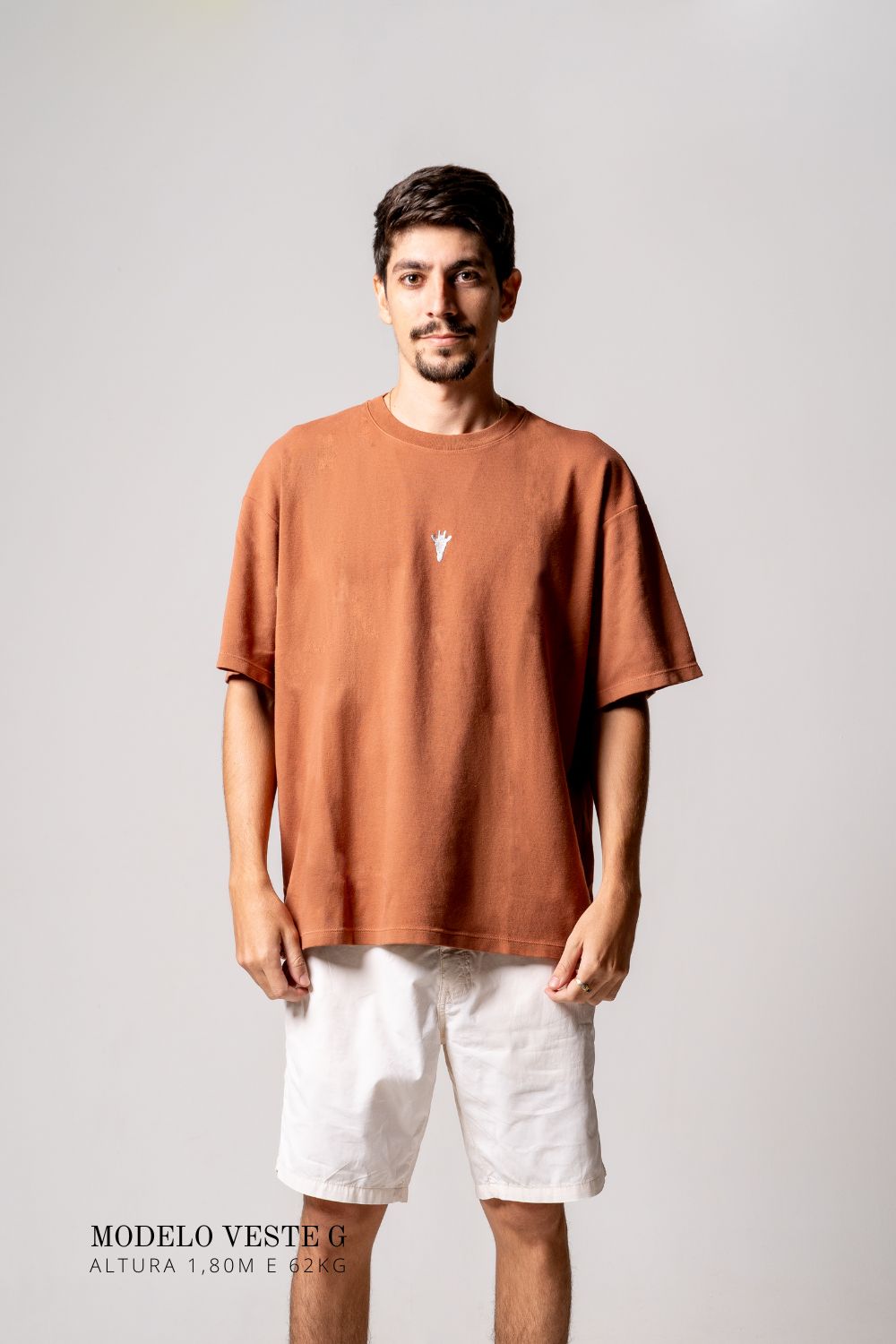 Camiseta Oversized Prime Marrom