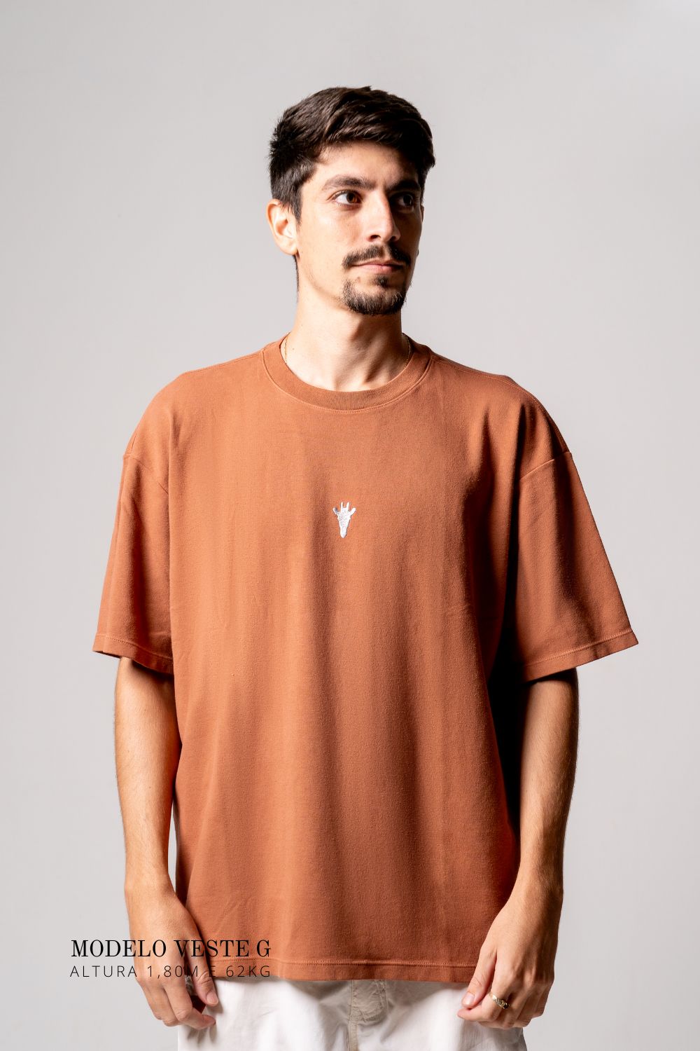 Camiseta Oversized Prime Marrom